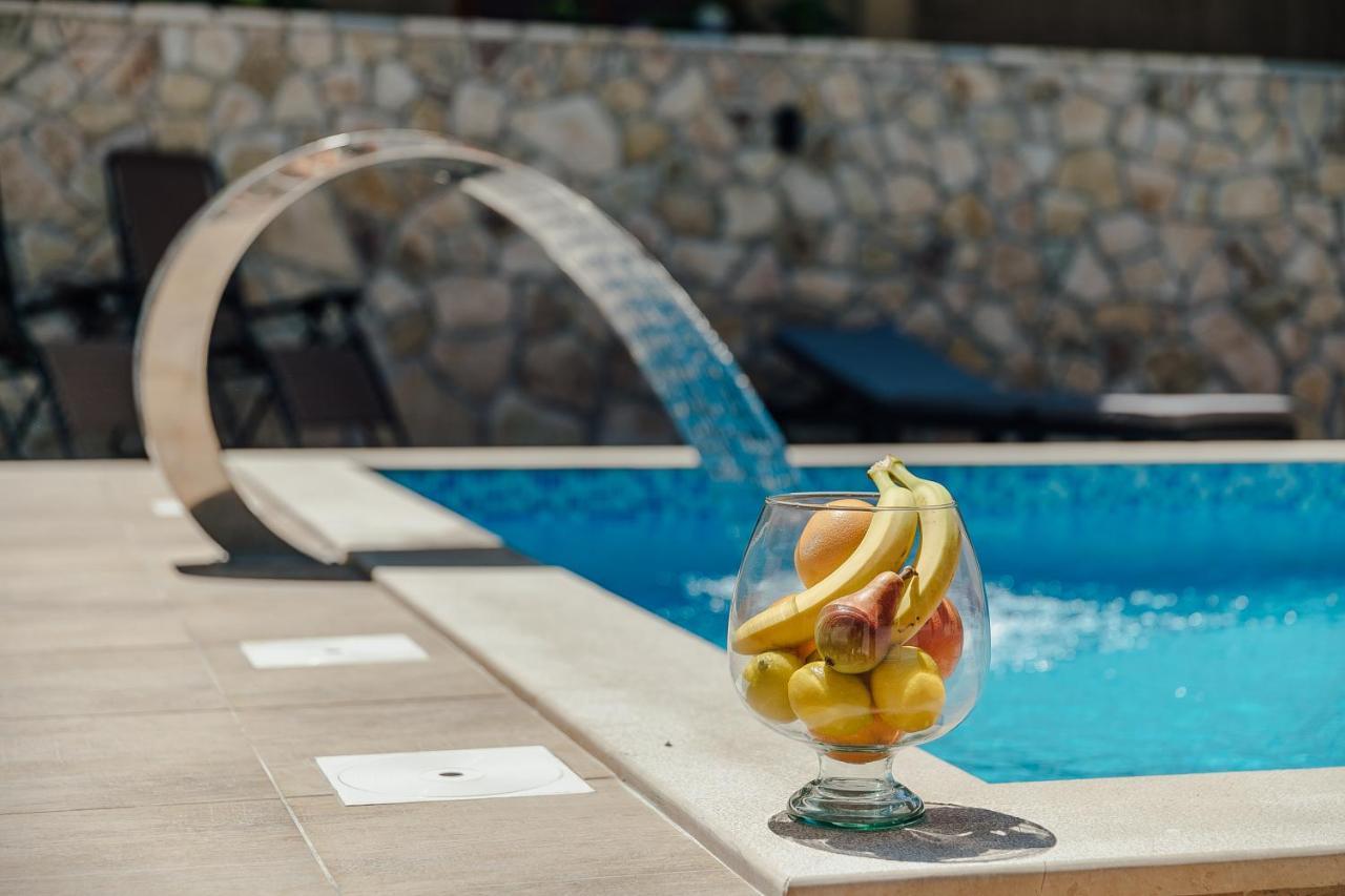 Guest House Villa Zivanovic تْشيرسيك نوفي المظهر الخارجي الصورة