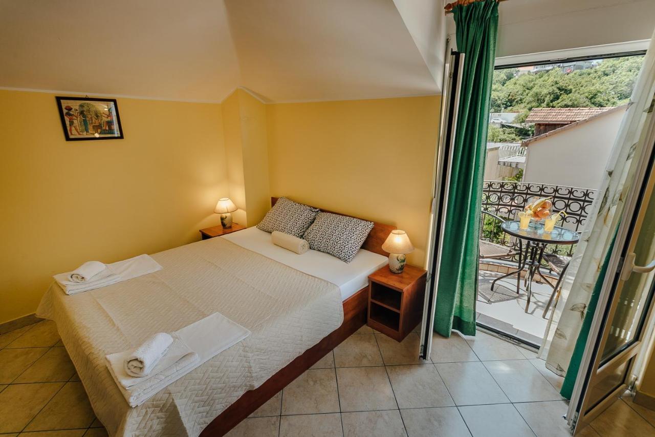 Guest House Villa Zivanovic تْشيرسيك نوفي المظهر الخارجي الصورة