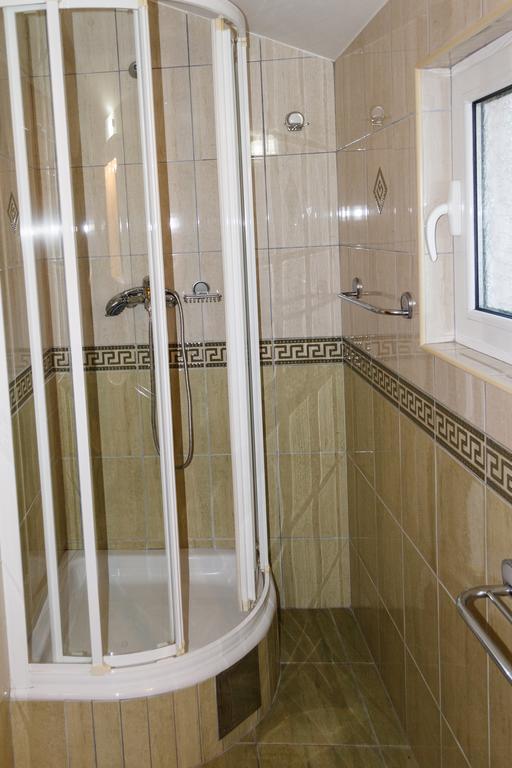 Guest House Villa Zivanovic تْشيرسيك نوفي المظهر الخارجي الصورة
