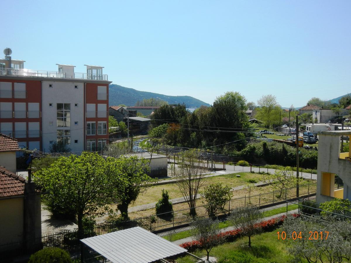 Guest House Villa Zivanovic تْشيرسيك نوفي المظهر الخارجي الصورة